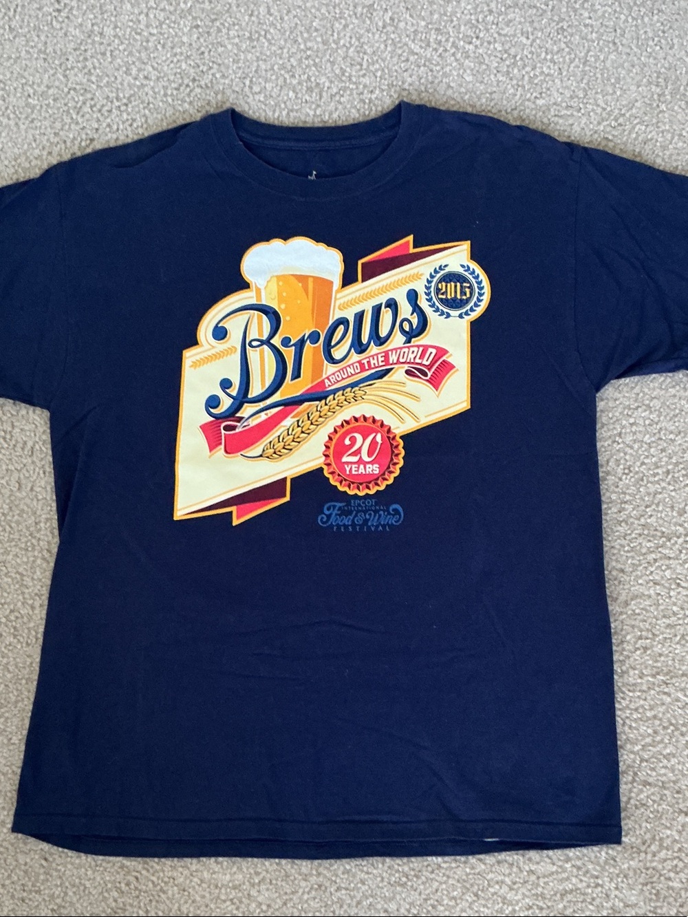 Disney Men’s Navy 'Brews Around the World' 2015 Vintage Graphic Tee - Size L